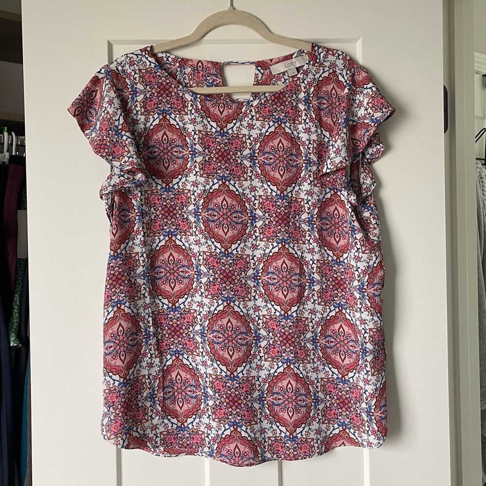 LOFT Flutter Sleeve Printed Blouse